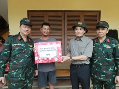 Lũ lịch sử bủa vây Khánh Hòa, TPHCM hỗ trợ khẩn cấp 50 tỷ đồng