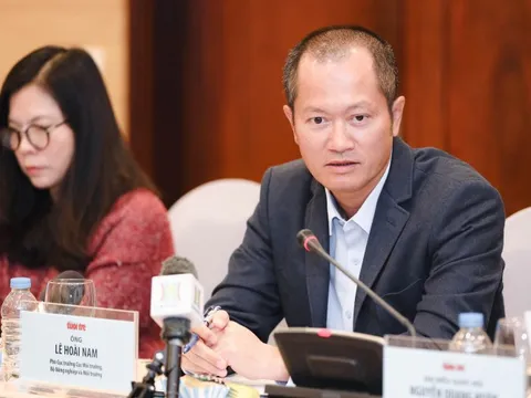 Đề xuất Hà Nội, TP HCM áp dụng lộ trình quy chuẩn khí thải ô tô, xe máy sớm và chặt hơn