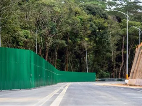 Đèo Prenn vào Đà Lạt thông xe trở lại