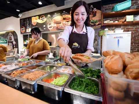 Bộ Tài chính: Sẽ nâng ngưỡng doanh thu tính thuế đối với hộ kinh doanh