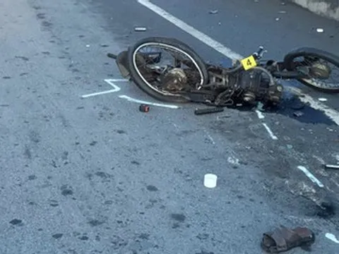 Tài xế bỏ chạy sau tai nạn chết người ở Đồng Tháp, đến công an Cần Thơ tự thú