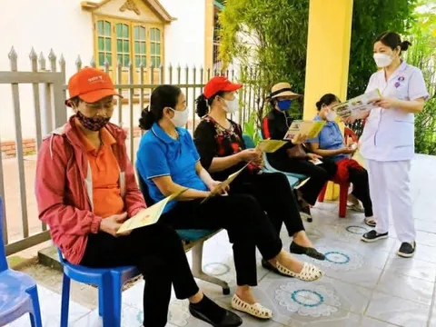 Chăm sóc sức khỏe phụ nữ mãn kinh ra sao?