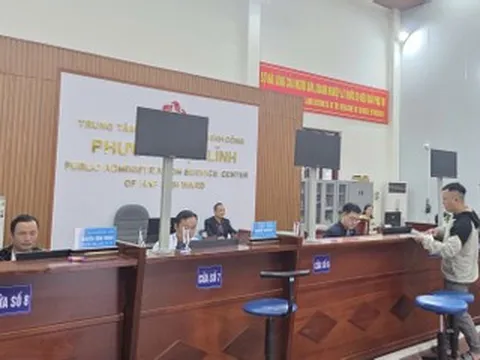 Có thể giao toàn bộ thủ tục đất đai về phường, xã?