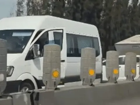 Hiện trường 6 ô tô tông liên hoàn trên cao tốc, ùn xe kéo dài gần 5km