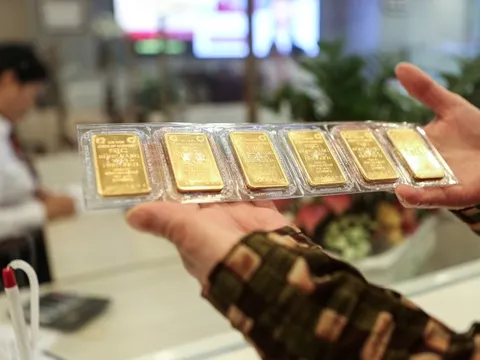 Giá vàng bật tăng trở lại, cao hơn giá thế giới 21,1 triệu đồng/lượng