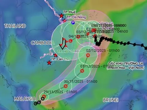 Bão số 15 Koto còn 3 lần đổi hướng, áp thấp nhiệt đới vào khu vực Nam Biển Đông
