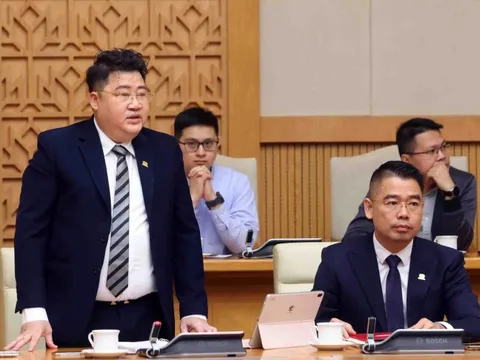 'Đọ' năng lực doanh nghiệp đề xuất làm đường sắt cao tốc Bắc Nam 67 tỉ USD: Nhiều bất ngờ