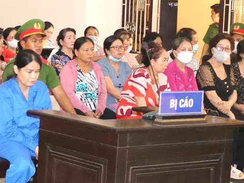 Từ việc vỡ hụi ở miền Tây: Cần làm gì để chơi hụi an toàn?