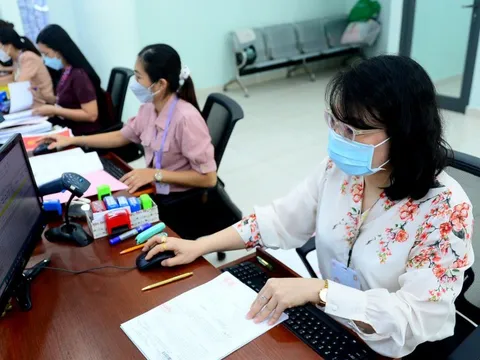 Những chính sách mới nổi bật có hiệu lực từ tháng 12-2025