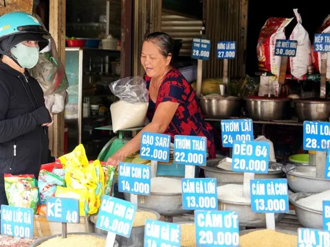 Tính thuế với hộ kinh doanh: Cách nào cho thỏa đáng?