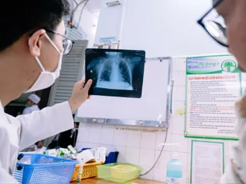 Đào tạo bác sĩ nội trú: Làm gì giữ 'tinh hoa' ngành y?