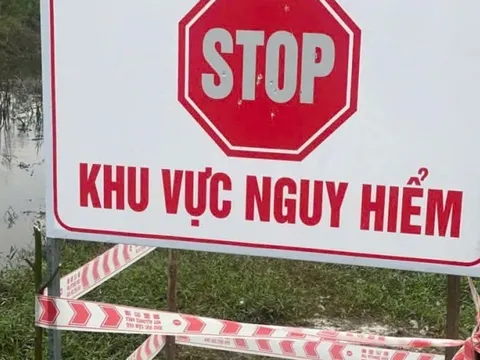 Xử lý 2 quả đạn pháo sau tin báo "khẩn" của người dân