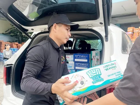 Nghĩa đồng bào - Kỳ 7: Từ quê đến phố, người người thương miền bão lũ