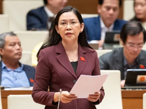 ĐBQH: Không thể đưa tiếng Anh thành ngôn ngữ thứ 2 nếu thiếu giáo viên