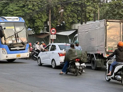 Đồng Nai yêu cầu người dân, hộ kinh doanh lấn chiếm đường bộ tự khắc phục, ký cam kết