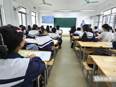 Dự án trường học bỏ không hơn 1 năm đã đón học sinh đến lớp