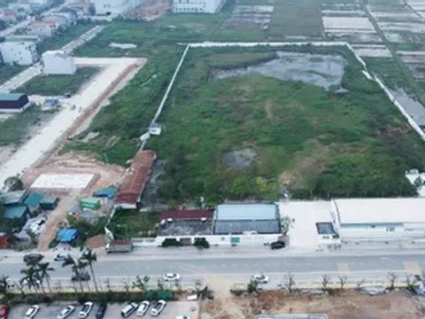 Bệnh viện gần 230 tỷ đồng khởi công rồi bỏ hoang suốt 15 năm