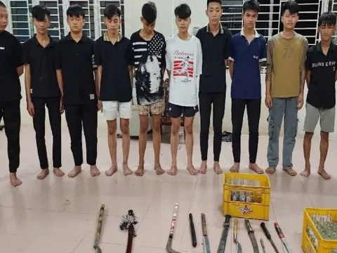 Ngăn chặn nhóm thanh thiếu niên mang hung khí hẹn đánh nhau