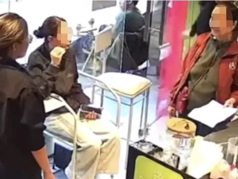 Vụ 2 phụ nữ kêu gọi ủng hộ đồng bào bị lũ lụt nhưng "30 ngàn thì khỏi": Yêu cầu rút kinh nghiệm