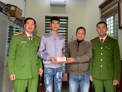 Tài khoản nhận được 200 triệu đồng, nam thanh niên lập tức báo công an