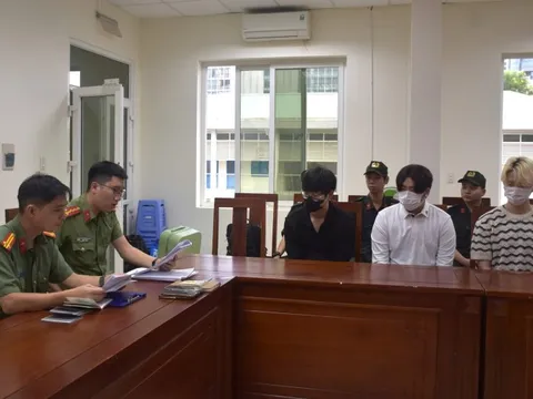 Bắt giữ, bàn giao 3 đối tượng người Hàn Quốc bị Interpol “truy nã đỏ”