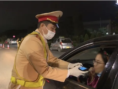 CSGT phát hiện hơn 2.400 trường hợp vi phạm nồng độ cồn chỉ trong một ngày