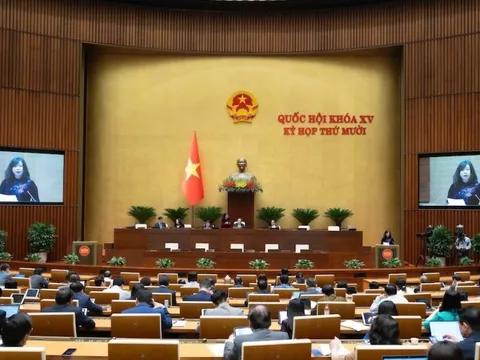 Quốc hội quyết định: Phụ nữ nghỉ thai sản 7 tháng khi sinh con thứ 2, ưu tiên mua nhà ở xã hội