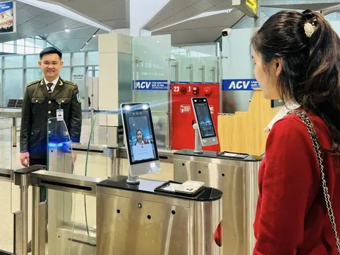 Sân bay Vinh mở cửa lại từ 19-12, nhận diện sinh trắc học hành khách