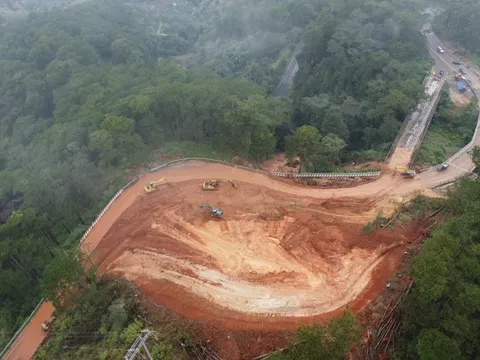 Đèo D'ran thông xe, đường lên Đà Lạt lưu thông ổn định