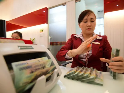 Cổ đông loạt ngân hàng sắp đón 'cơn mưa' cổ tức