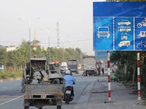 Sở Xây dựng TPHCM yêu cầu khẩn trương phân làn ở khu vực Bình Dương