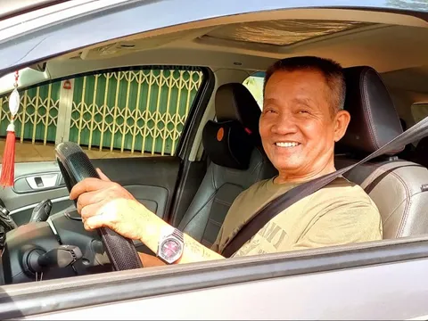 Tay lái mới và bài học an toàn - Kỳ cuối: Lái xe an toàn, cái nôi từ trường lái