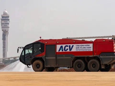 Chuyến bay kỹ thuật đầu tiên xuống Long Thành, kiểm soát bụi thế nào khi sân bay còn thi công?