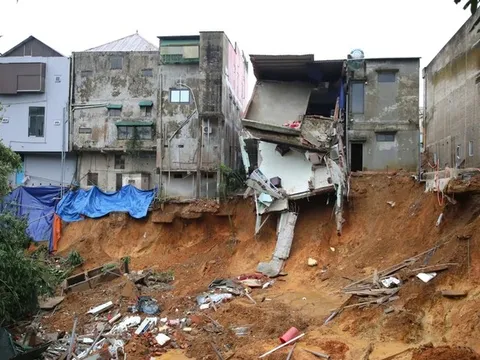 Thủ tướng yêu cầu Quảng Trị kiểm điểm vì 12 hộ dân chưa có nhà để về sau thiên tai