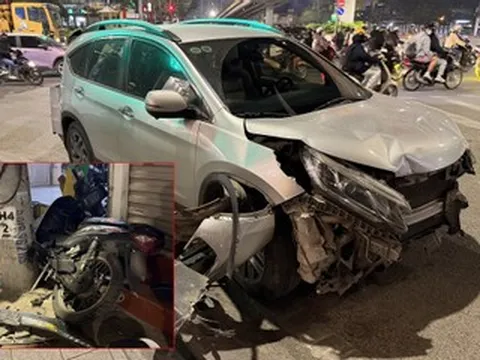 Hà Nội: Ô tô tải đâm ô tô con gây tai nạn liên hoàn, tài xế lái xe bỏ chạy