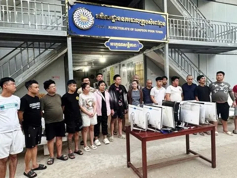 Phá đường dây lừa đảo 7.500 tỷ đồng, gần 3.000 người Việt "sập bẫy"