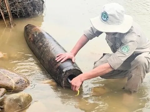 Phát hiện quả bom nặng 227kg chứa đầy thuốc nổ gần chợ ở thành phố Huế