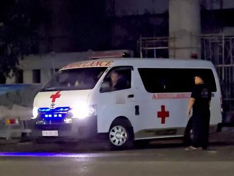 Sập giàn giáo tại nhà tập luyện thể thao Phú Thọ, 1 người chết, 1 người bị thương