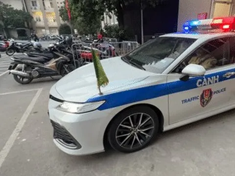 Điểm đặc biệt của đèn giao thông AI ở Hà Nội: Tự xanh khi 'thấy' xe dẫn đoàn