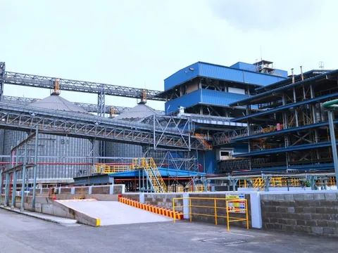 VAL khánh thành dây chuyền ép dầu đậu nành số 2