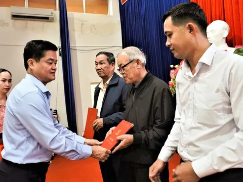 Ngũ Hành Sơn đưa dịch vụ, du lịch, thương mại trở thành ngành kinh tế mũi nhọn