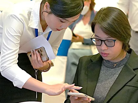 Hộ kinh doanh buộc phải chuyển đổi số để 'lớn lên'