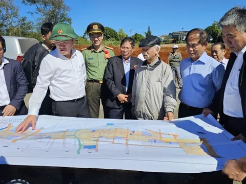 Chủ tịch UBND tỉnh Gia Lai kiểm tra dự án đường Nguyễn Văn Linh