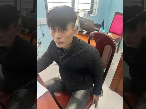 Bắt nam thanh niên xịt hơi cay, cướp điện thoại của shipper