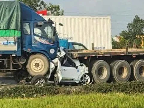 Tai nạn giao thông liên hoàn thảm khốc, 3 người thương vong, 7 xe ô tô bị hư hỏng