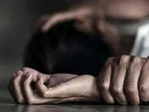 Dọa giết bạn gái quen qua mạng để hiếp dâm rồi cắt đứt liên lạc