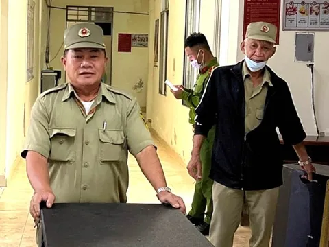 Đinh tai nhức óc không chỉ có ‘hung thần’ karaoke