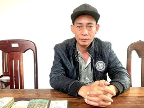 Giả vờ bán thiên thạch rồi ném ớt bột, giật túi tiền 1,5 tỷ đồng