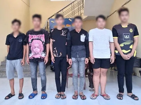 Xác định nhóm thanh thiếu niên ném đá vào ô tô đang chạy trên đường cao tốc