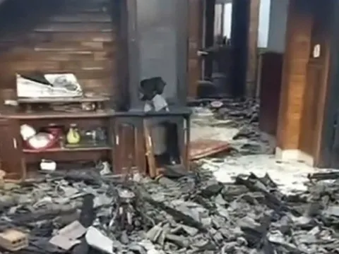 Nghi án phóng hỏa đốt nhà: Lời kể của người cha